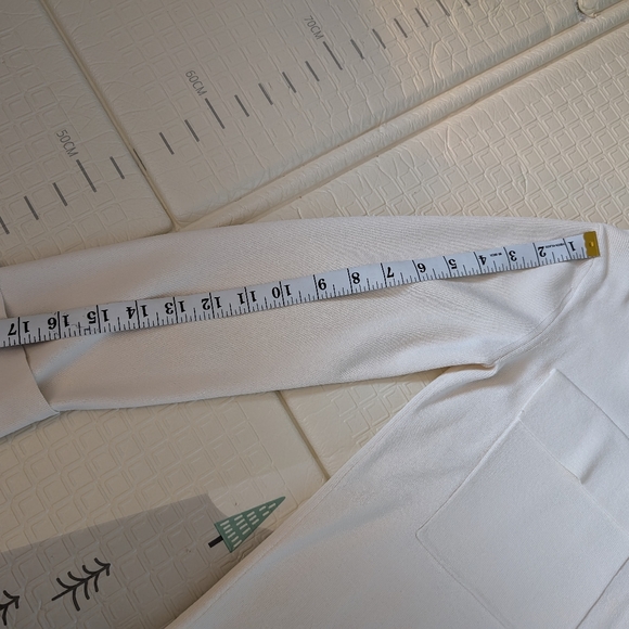 Reiss Tilly Twin Pocket Top in Cream, Size XS - Picture 10 of 10